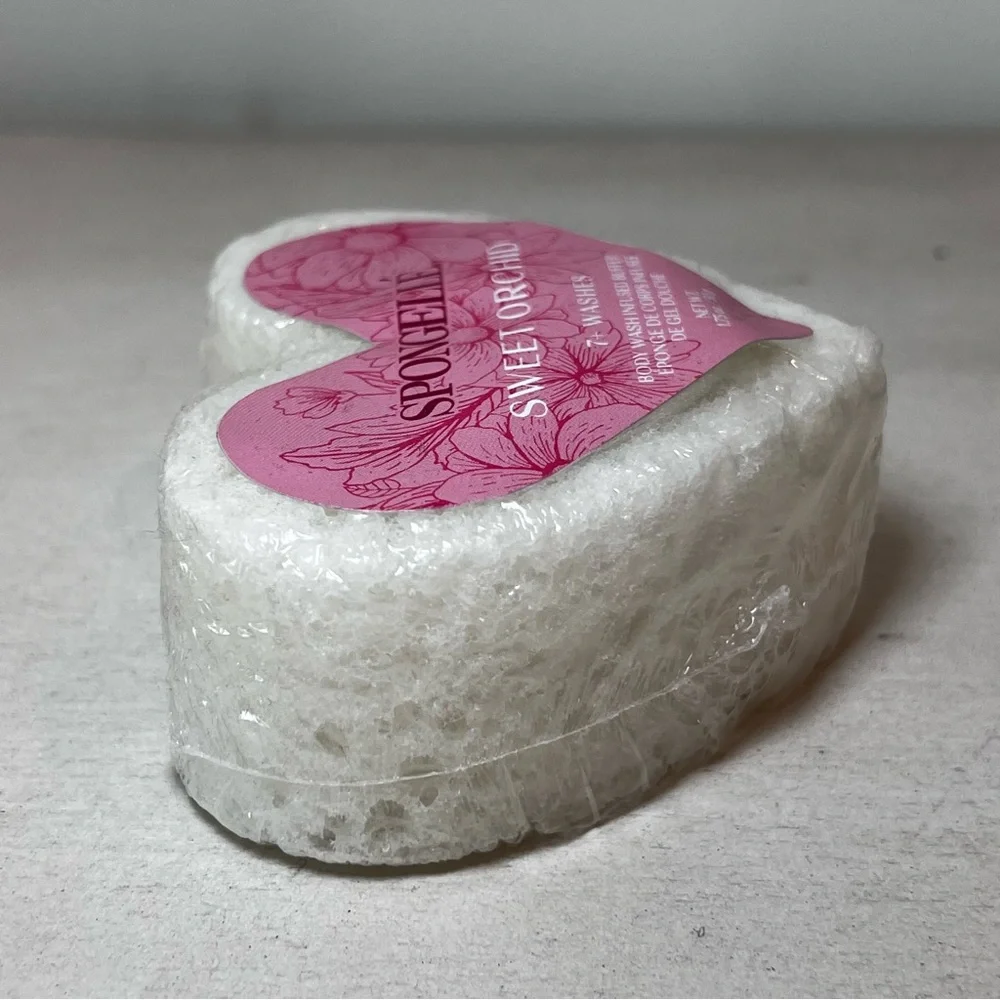SPONGELLE Body Wash Buffer Bath Sponge Gift Heart Sweet Orchid Multi Use NWT